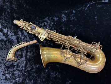 Photo Vintage Conn Transitional / 6M Naked Lady Alto Sax, Serial #258050